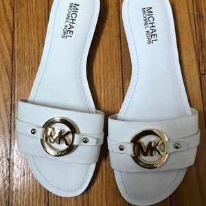 NWOT Michael Kors slides